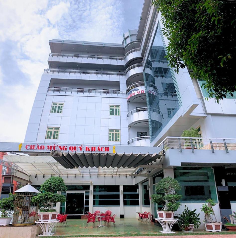 Tuan Vu Hotel Buon Ko Sir Zewnętrze zdjęcie