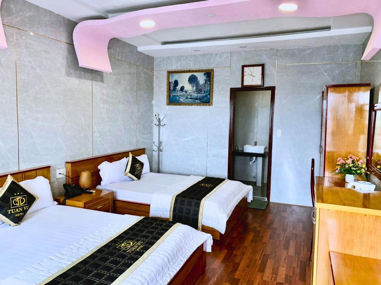 Tuan Vu Hotel Buon Ko Sir Zewnętrze zdjęcie